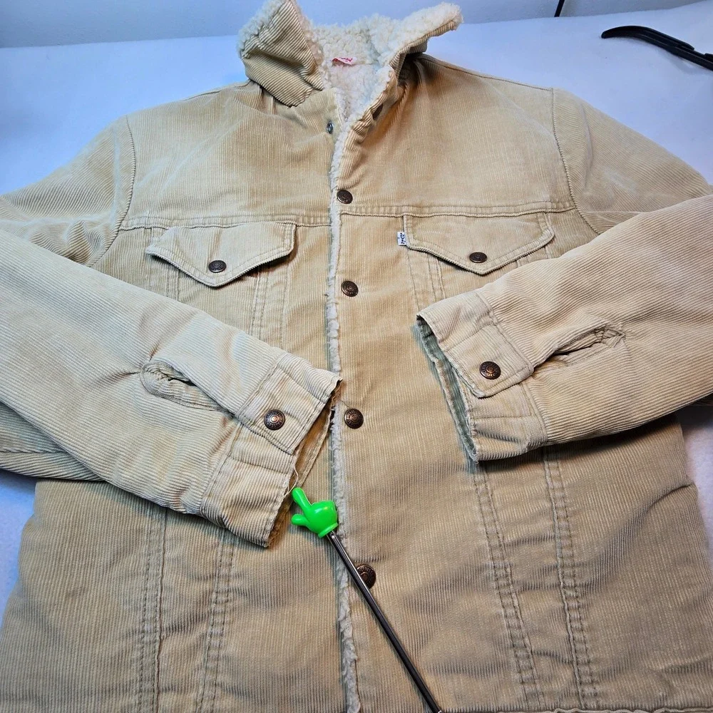 Vintage Levis Beige Corduroy Sherpa Lined Trucker Jacket Mens Large 42 USA 70506 - Picture 12 of 16
